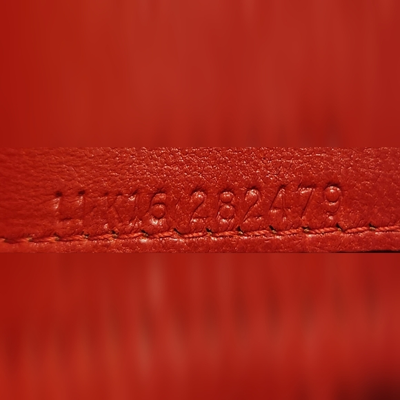 BVLGARI Bvlgari Pink Leather Bifold Wallet - Picture 13 of 16